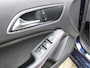 Mercedes-Benz A-klasse 180 Business Solution AMG Automaat NL-Auto/2e Eig./Camera/StoelVerw./Leer/Alcantara/Navi/PDC/Cruise