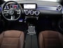 Mercedes-Benz A-klasse 250 e AMG Line | Panoramadak | Trekhaak | Multispaak | Dodehoekassistent | Navigatie | Camera | Automaat