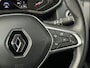 Renault Clio 1.0T 100pk Intens | Climate control | Navigatie by app | Lm velgen | Parkeersensoren | Cruise control | LED koplampen