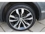 Volkswagen Tiguan Allspace 1.5 TSI Highline Business R * Automaat * Pano * Stoelverwarming * Navi * Camera * Massage *