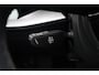 Audi A3 Sportback 30 TFSI Business edition *LED Koplampen * Navigatie* Clima Allseason * Black Pack *