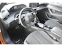 Peugeot e-2008 EV Active Pack 50 kWh / Climate Control / Apple Carplay / private lease €359,- p/m