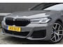 BMW 5-Serie Touring 530e / M-Sport / Panoramadak / Harman & Kardon / Driving Assistant Professional