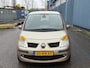 Renault Modus 1.4-16V Privilège Luxe Inruilauto’s tegen vaste prijzen.Zo Mee NemenVoor meer info: 0638140850 Bij de verkoop van gebruikte voertuigen door CD-Cars wordt geen standaard garantie verstrekt. De koper aanvaardt het voertuig in de staat waarin het zich bevindt op het moment van aankoop