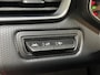Renault Clio 90PK TCe Zen | 1e eigenaar | Lichtmetalen Velgen | Navi | Parkeersensoren | Airco | Cruise Control | Full LED | Apple CarPlay/Android Auto | Licht Sensor |