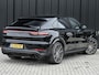 Porsche Cayenne Coupé 3.0 E-Hybrid · Sport Chrono · NL-auto · Panoramadak · Bose Sound · Keyless · 360 Camera · 4 Wheel steering · Adaptive Cruise · Memory Seats · Nachtzicht assistent · Trekhaak