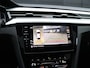 Volkswagen Arteon 1.4 TSI eHybrid R-Line Business+ | PANO-DAK | TREKHAAK | CAMERA | HEAD-UP | STOEL/STUURVERW. | APPLE CARPLAY |