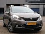 Peugeot 2008 1.2 PureTech Blue Lion / Trekhaak / Sensoren / Panorama Dak