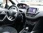 Peugeot 2008 1.2 PureTech Blue Lion / Trekhaak / Sensoren / Panorama Dak