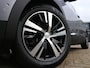 Peugeot 3008 1.6 HYbrid4 300 GT / Alcantara / Keyless / Camera / SOH 98%