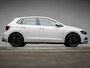 Volkswagen Polo 1.0 TSI Comfortline Sport (APPLE CARPLAY,GROOT NAVI,ADAPTIVE CRUISE,TREKHAAK,LED,SPORTSTOELEN,NETTE STAAT)