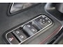 Mercedes-Benz A-klasse 200 Business Solution AMG Night-Pakket Stoelverwarming Sfeerverlichting Carplay Widescreen