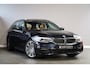 BMW 5-Serie Touring 520i High Executive Edition M-Sport Pano Comfortstoelen Stoelverwarming Navi HiFi Carplay Carbonschwarz
