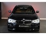 BMW 5-Serie Touring 520i High Executive Edition M-Sport Pano Comfortstoelen Stoelverwarming Navi HiFi Carplay Carbonschwarz