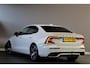 Volvo S60 2.0 T4 R-Design Stoelverwarming Trekhaak Camera Apple Carplay 19" LMW