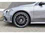 Mercedes-Benz A-klasse 250 e Business Solution AMG Limited / Pano / Sfeerverlichting / Widescreen / Stoelverwarming / 19"