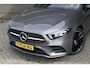 Mercedes-Benz A-klasse 250 e Business Solution AMG Limited / Pano / Sfeerverlichting / Widescreen / Stoelverwarming / 19"
