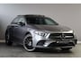 Mercedes-Benz A-klasse 250 e Business Solution AMG Limited / Pano / Sfeerverlichting / Widescreen / Stoelverwarming / 19"