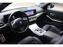 BMW 3-Serie Touring 320e xDrive PHEV SOH 100% M Sport Stoelverwarming Parking Pack Adaptief LED