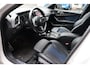 BMW 1-Serie 118i High Executive / M-Sport / Automaat / Stuur+Stoelverwarming / Trekhaak / Navigatie