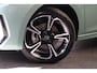 Opel Corsa 1.2 Turbo Yes / Eukalyptus Green / 17'' /