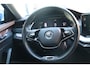 Skoda Octavia Combi 1.4 TSI iV PHEV Business Edition SOH 95% Stoelverwarming Navi Apple Carplay 18" LMW