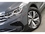 Volkswagen Tiguan 1.4 TSI eHybrid Elegance SOH 99% IQ Light Stoel-Stuurverwarming 18"