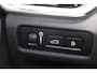 Volvo V60 2.0 T6 Recharge AWD R-Design / Head-up / Stoel + Stuurverwarming / Leder Elektrische stoelen / Memory / Trekhaak