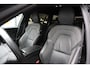 Volvo V60 2.0 T6 Recharge AWD R-Design / Head-up / Stoel + Stuurverwarming / Leder Elektrische stoelen / Memory / Trekhaak