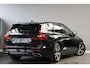 Volvo V60 2.0 T6 Recharge AWD R-Design / Head-up / Stoel + Stuurverwarming / Leder Elektrische stoelen / Memory / Trekhaak