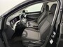 Volkswagen Golf 8.5 1.5 TSI Life Edition Parkeersensoren, Navi, Winterpakket, Virtual desk, Sfeerverlichting, Keyless start, Cruise control