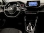 Peugeot 208 1.2 PureTech Sport Automaat (APPLE CARPLAY, GROOT NAVI, PARKEERSENSOREN, SPORTSTOELEN, LED KOPLAMPEN, CRUISE, DAB+, NIEUWSTAAT)