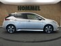 Nissan Leaf N-Connecta 40 kWh SOH 92,2%!! - ORIGINEEL NEDERLANDSE AUTO - PARKEERSENSOREN VOOR EN ACHTER - HOMMEL ONDERHOUDEN - DODEHOEKDETECTIE - STUUR EN STOEL VERWARMING - KEYLESS ENRTY & START - 360 GRADEN CAMERA