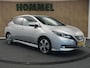 Nissan Leaf N-Connecta 40 kWh SOH 92,2%!! - ORIGINEEL NEDERLANDSE AUTO - PARKEERSENSOREN VOOR EN ACHTER - HOMMEL ONDERHOUDEN - DODEHOEKDETECTIE - STUUR EN STOEL VERWARMING - KEYLESS ENRTY & START - 360 GRADEN CAMERA