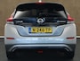 Nissan Leaf N-Connecta 40 kWh SOH 92,2%!! - ORIGINEEL NEDERLANDSE AUTO - PARKEERSENSOREN VOOR EN ACHTER - HOMMEL ONDERHOUDEN - DODEHOEKDETECTIE - STUUR EN STOEL VERWARMING - KEYLESS ENRTY & START - 360 GRADEN CAMERA