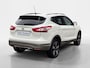 Nissan Qashqai 115PK Tekna Automaat | Trekhaak | Panoramadak | 360 Camera | Stoelverwarming | Navi | Climate Control | Leder | Lichtmetalen Velgen | Licht & Regen Sensor |