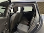 Renault Clio Estate 90PK TCe Limited | Navi | Airco | Lichtmetalen Velgen | Cruise Control | Parkeersensoren | Armsteun | Privacy Glass | Bluetooth | USB |