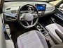 Volkswagen ID.3 Life 58 kWh *204 PK* Stoel/Stuurverwarming / Apple Carplay / Adaptive Cruise / LED / PDC / Ambiance Lighting / Org.NL!