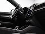 Volvo XC40 Recharge P8 AWD R-Design / Pan. dak / Stoel+stuurwielverwarming / Privacy glass / 20"