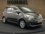Toyota Verso-S 1.3 VVT-i Trend - ORIGINEEL NEDERLANDSE AUTO - AFNEEMBARE TOYOTA TREKHAAK - TREKGEWICHT 800 KG - AFKOMSTIG VAN 2E EIGENAAR - NAVIGATIE - BLUETOOTH - PANORAMADAK - CAMERA - ARMSTEUN VOOR - CLIMATE CONTROL - PARKEERSENSOREN VOOR - COMPLETE ONDERHOUDSHISTORIE AANWEZIG