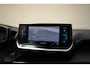 Peugeot 2008 50 kWh GT 3-Fase [ Panorama Navi Half-leder Camera ]