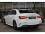 Mercedes-Benz A-klasse Limousine A 180 AMG-Line 136pk | Keyless | Pano | Camera | Sfeer | Carplay | Cruise | Memory | Multibeam