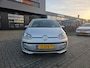 Volkswagen Up! 1.0 high up! BlueMotion | Met airco, navigatie, bluetooth telefoonverbinding en lichtmetalen velgen!