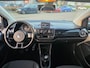 Volkswagen Up! 1.0 high up! BlueMotion | Met airco, navigatie, bluetooth telefoonverbinding en lichtmetalen velgen!