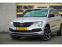 Skoda Karoq 1.5 TSI 150PK! Automaat Sportline Business BJ2020 Lmv 19" | Led | Pdc | Navi | Keyless entry | Elek. trekhaak/achterklep | Verwarmd voorruit | App-Connect | Virtual cockpit | Dashboard verlichting | Sportstoelen | Verwarmde voorstoelen/stuurwiel