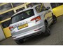 Skoda Karoq 1.5 TSI 150PK! Automaat Sportline Business BJ2020 Lmv 19" | Led | Pdc | Navi | Keyless entry | Elek. trekhaak/achterklep | Verwarmd voorruit | App-Connect | Virtual cockpit | Dashboard verlichting | Sportstoelen | Verwarmde voorstoelen/stuurwiel