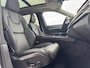 Volvo XC90 2.0 T8 Plug-in hybrid AWD Plus Dark 455pk Luchtvering / Trekhaak / 22inc