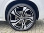 Volvo XC90 2.0 T8 Plug-in hybrid AWD Plus Dark 455pk Luchtvering / Trekhaak / 22inc
