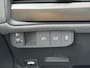 Kia EV3 Plus Advanced 81.4 kWh | Panoramaschuifdak | 19" velgen | Harman Kardon | Privacy Glass | Stoel- en stuurwielverwarming |