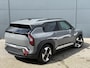 Kia EV3 Plus Advanced 81.4 kWh | Panoramaschuifdak | 19" velgen | Harman Kardon | Privacy Glass | Stoel- en stuurwielverwarming |